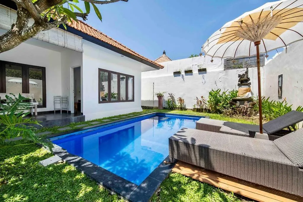 Bens Seminyak Villa Two-Bedroom With Private Swimmingpool  Seminyak (Bali)